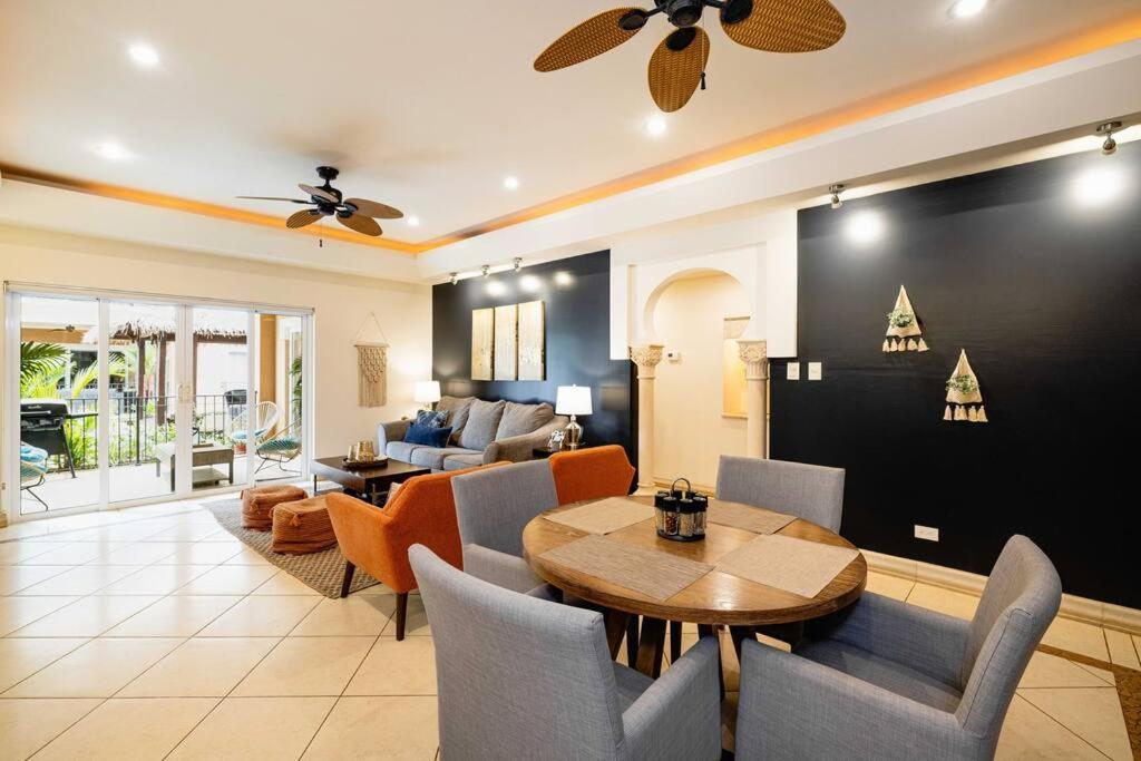 타마린도 Playa Palapa~Steps From The Ocean! 아파트 외부 사진